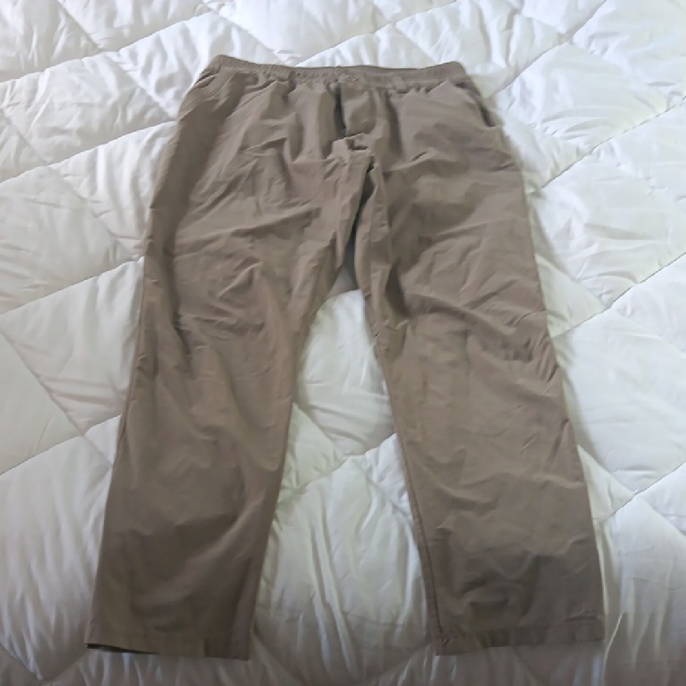 Men's Kuhl Tan Pants